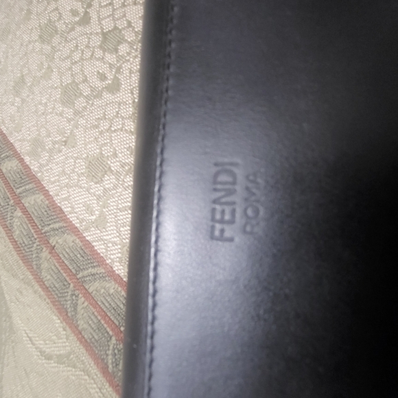 Fendi Black and Yellow Wallet - Picture 3 of 11